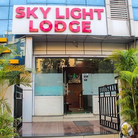 Hotel Skylight นาวีมุมไบ ภายนอก รูปภาพ